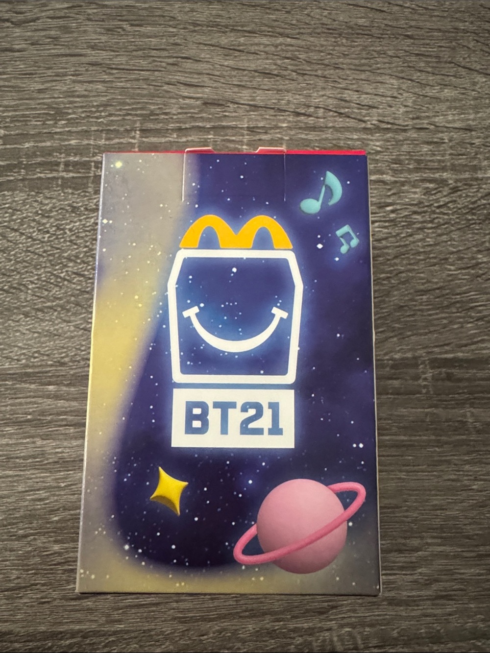 BT21 Tata McDonald’s Happy Meal Collectible Figurine - Picture 2 of 3